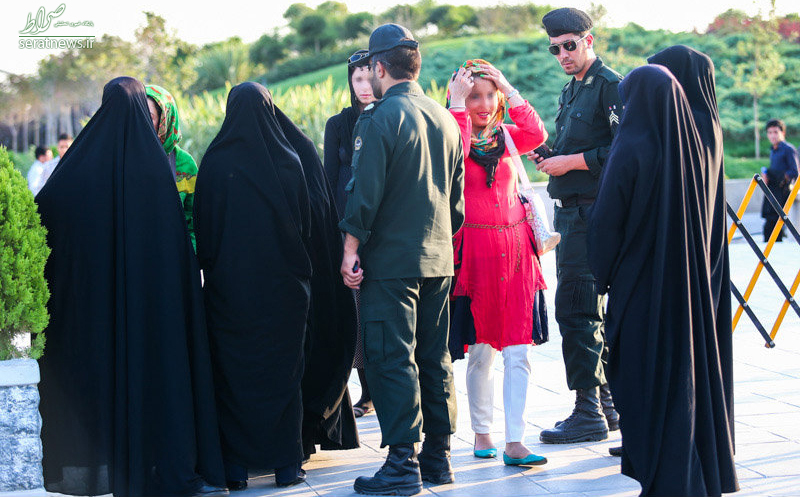 از تهدید بدحجابان توسط رفسنجانی تا نظر احمدی‌نژاد درباره موی دختران +جدول