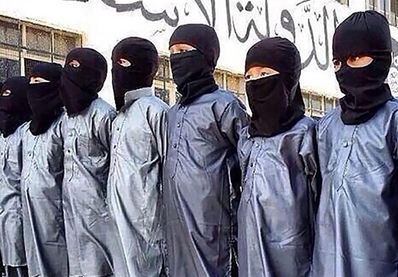 داعش چگونه کودکان انتحاری تربیت می‌کرد؟ +تصاویر