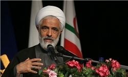 انتقاد عضو مجمع تشخیص از سن بالای کابینه