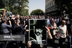 حاشیه های مراسم تشییع ناصر ملک مطیعی