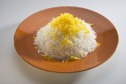 آیا گرم کردن برنج مسمومیت غذایی می‌آورد؟