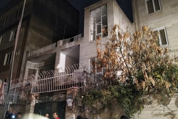 انفجار کپسول گاز دو واحد مسکونی را تخریب کرد