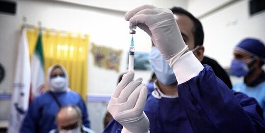 آغاز تزریق دز سوم واکسن به سالمندان در کشور