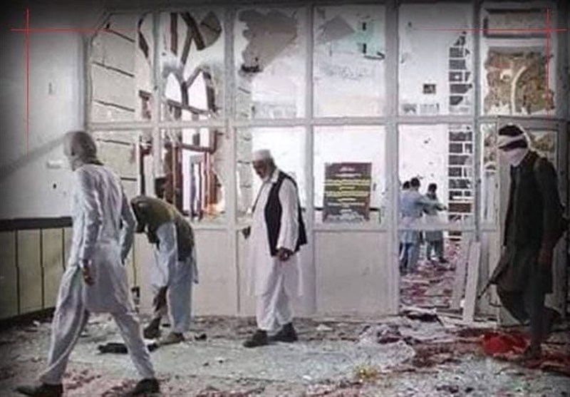 وقوع انفجار در مسجدی در شرق افغانستان + عکس