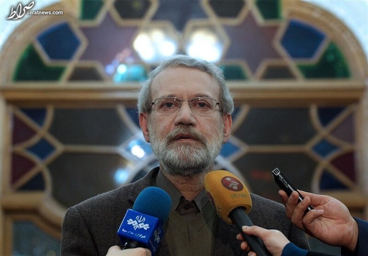 لاریجانی: آیت الله خامنه‌ای ۶۰ سال با دیکتاتوری مبارزه کرد