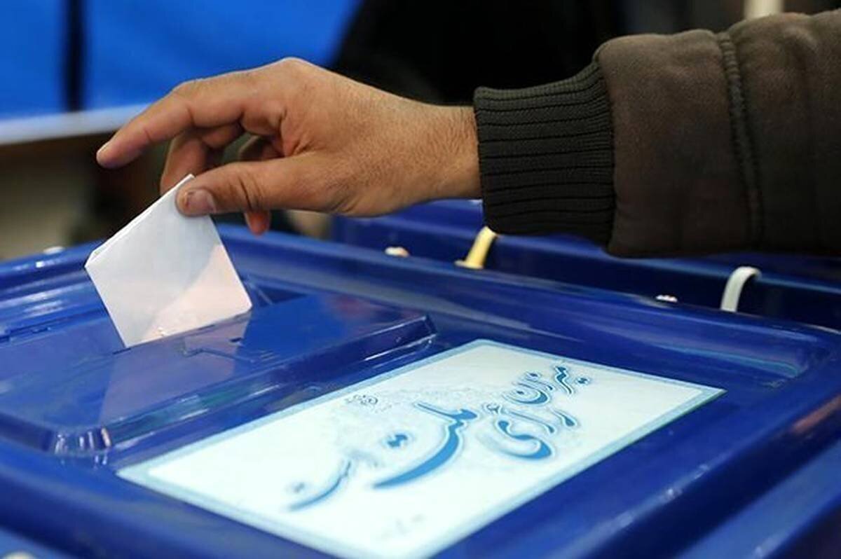 رائفی پور برای دور دوم انتخابات مجلس لیست می‌دهد؟
