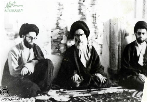 شهید آیت‌الله سید عبدالحسین دستغیب در کنار دوتن از خواهرزادگان خویش