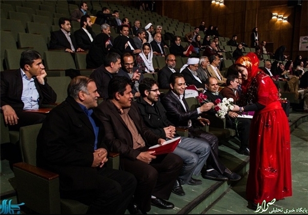 مقایسه دو عکس از نقش زنان در دولت روحانی و احمدی‌نژاد
