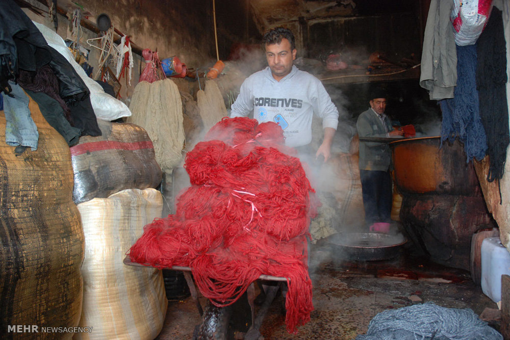 عکس/ کارگاه رنگرزی سنتی در اهر