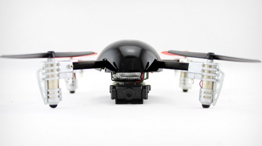 عکس/ کوچکترین هواپیمای بدون سرنشین عکس/ کوچکترین هواپیمای بدون سرنشین