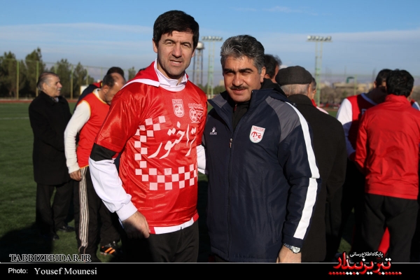 عکس/ کريم باقري با پیراهن تراختور عکس/ کريم باقري با پیراهن تراختور