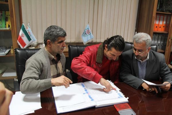 عکس/ تیموریان تراکتوری شد عکس/ تیموریان تراکتوری شد