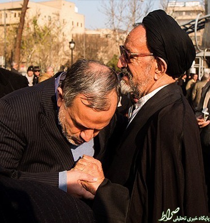 عکس/ دستبوسی مسجدجامعی از دعایی عکس/ دستبوسی مسجدجامعی از دعایی