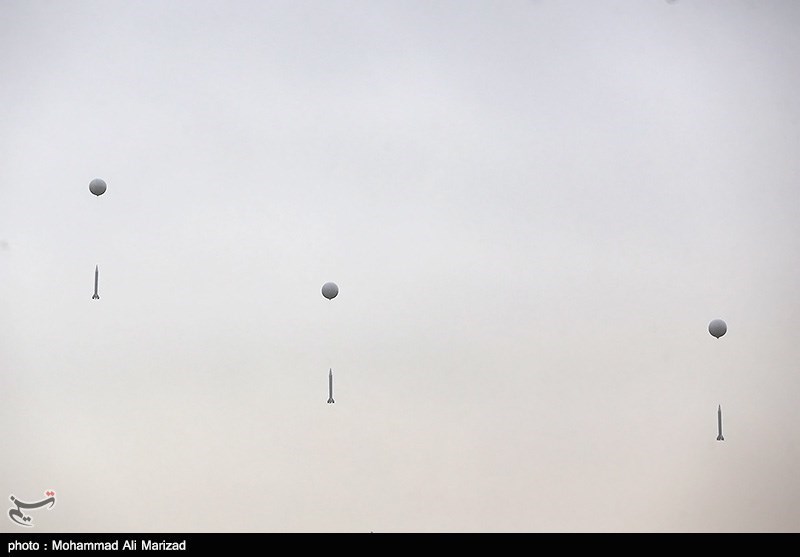 ماکت موشک‌های ایرانی در میدان آزادی +تصاویر