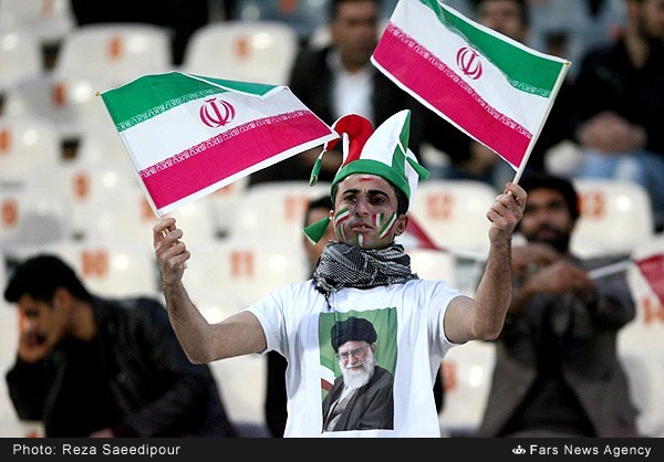 عکس/ هوادار دیدار نفت و الجیش عکس/ هوادار دیدار نفت و الجیش