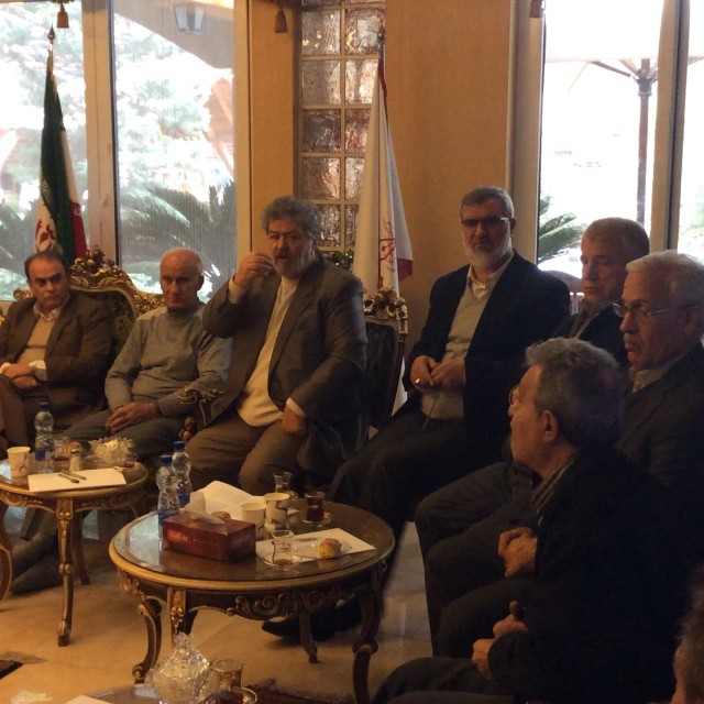 عکس/جلسه خرید سهام پرسپولیس عکس/جلسه خرید سهام پرسپولیس