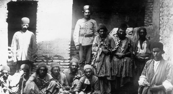 عکس/ زندانیان و زندانبانان قدیم