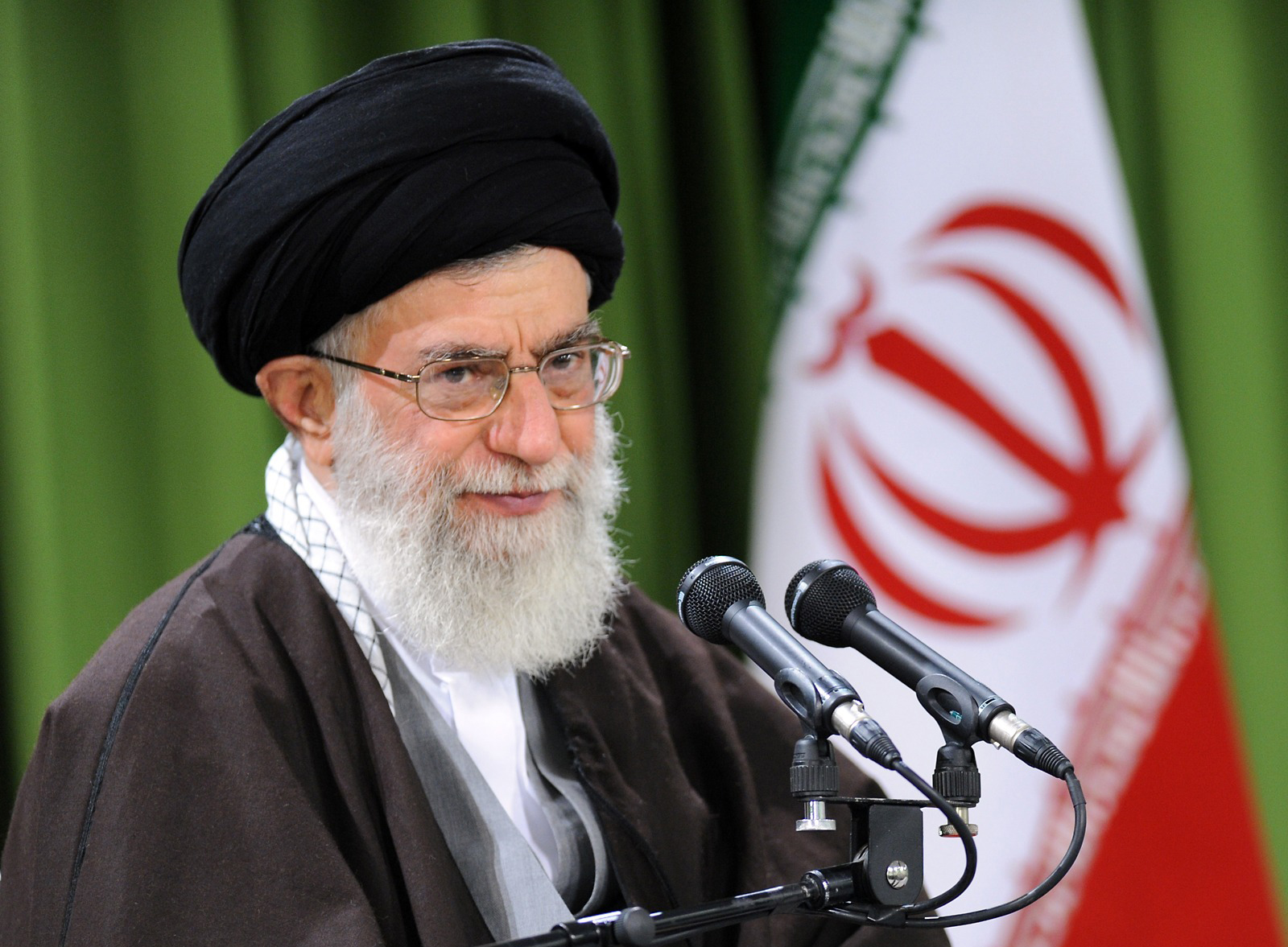 عضو انجمن جامعه شناسی ایران: سریال های تلویزیونی بجای ساده زیستی، مصرف گرایی را ترویج می کند عضو انجمن جامعه شناسی ایران: سریال های تلویزیونی بجای ساده زیستی، مصرف گرایی را ترویج می کند