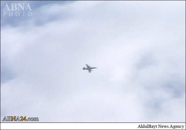 عکس/ جنگندههای سوخوی عراقی بر فراز تکریت عکس/ جنگندههای سوخوی عراقی بر فراز تکریت