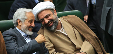 مشاور روحانی بهجای وزیر کشور حکم داد!/ صادق دقیقا چه کاره است؟ مشاور روحانی بهجای وزیر کشور حکم داد!/ صادق دقیقا چه کاره است؟