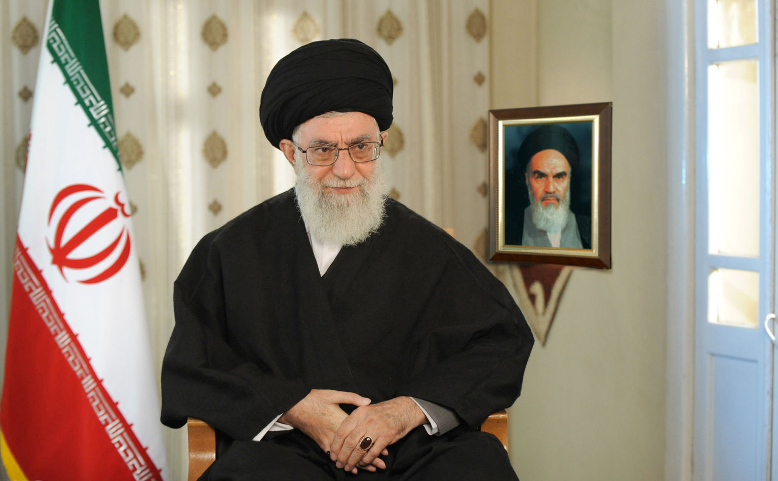 سالک: آنچه که مورد توجه مقام معظم رهبری بوده محقق نشده/ دولت بسیار ضعیف عمل کرده است سالک: آنچه که مورد توجه مقام معظم رهبری بوده محقق نشده/ دولت بسیار ضعیف عمل کرده است