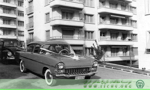 عکس/ اتومبيل عروس و داماد در قدیم