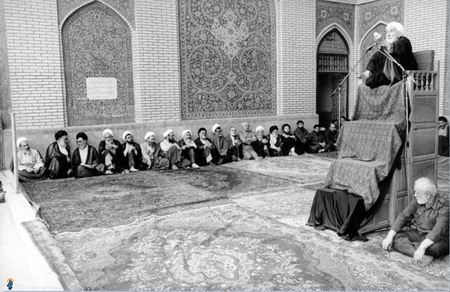 جلسه دعا رهبر انقلاب برای شفای 'امام' +تصاویر جلسه دعا رهبر انقلاب برای شفای 'امام' +تصاویر