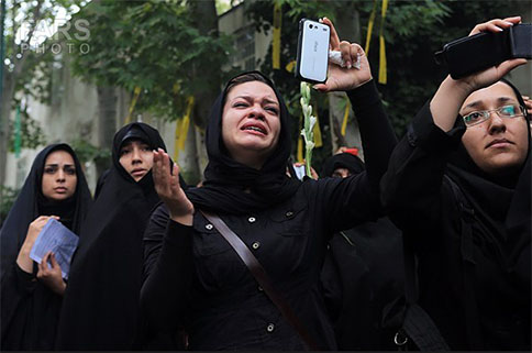 تصاویر/شییع پیکر دو شهید گمنام در تهران