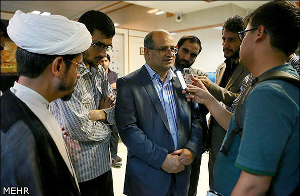 تصاویر/عیادت مسئولان از آیتالله مهدوی کنی تصاویر/عیادت مسئولان از آیتالله مهدوی کنی