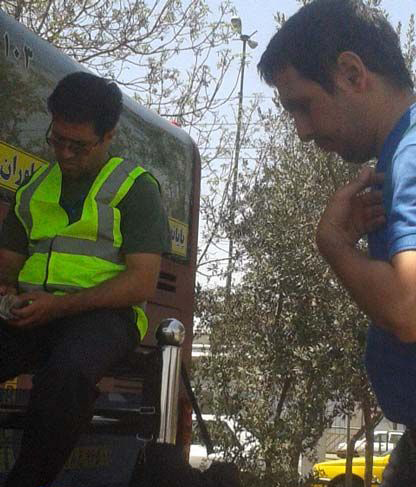 اندر حکایت بی آر تی سواران بخت برگشته تهرانی +تصاویر اندر حکایت بی آر تی سواران بخت برگشته تهرانی +تصاویر