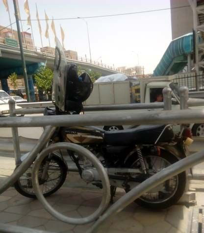 اندر حکایت بی آر تی سواران بخت برگشته تهرانی +تصاویر اندر حکایت بی آر تی سواران بخت برگشته تهرانی +تصاویر