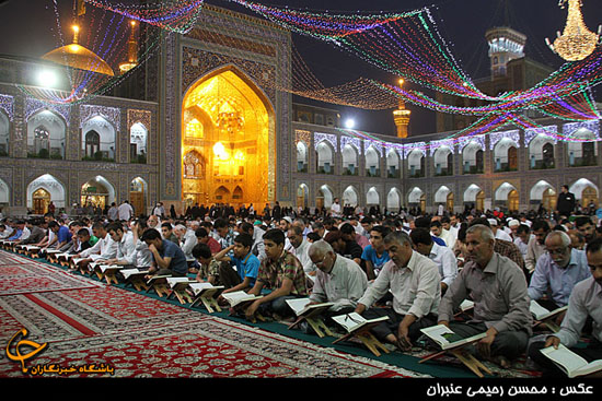 تصاویر/ ترتیل جزءخوانی در حرم رضوی