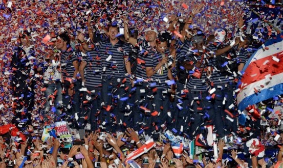 عکس/استقبال بی‌نظیر از بازیکنان کاستاریکا