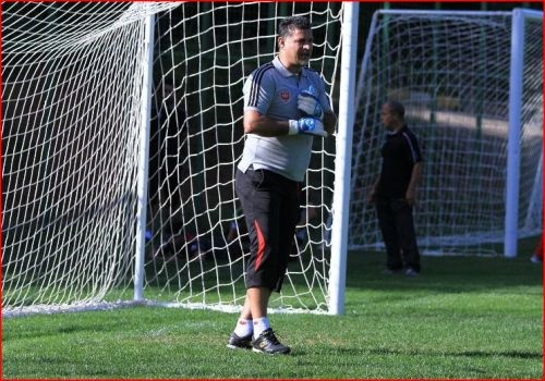 تصاویر/ وقتی دایی دروازه‌بان شد