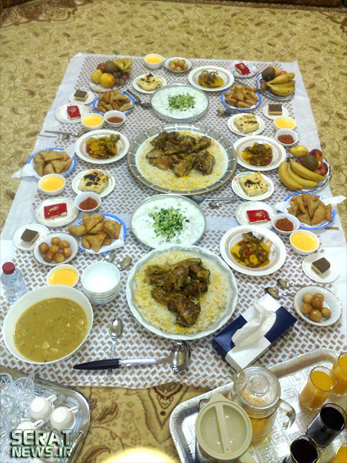 کدام سفره افطار را ترجیح میدهید؟ (13) کدام سفره افطار را ترجیح میدهید؟ (13)