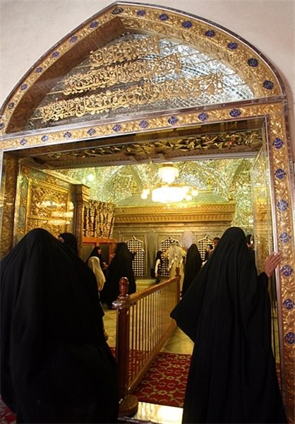 مزارسفیر امام حسین(ع) در کوفه+تصاویر مزارسفیر امام حسین(ع) در کوفه+تصاویر