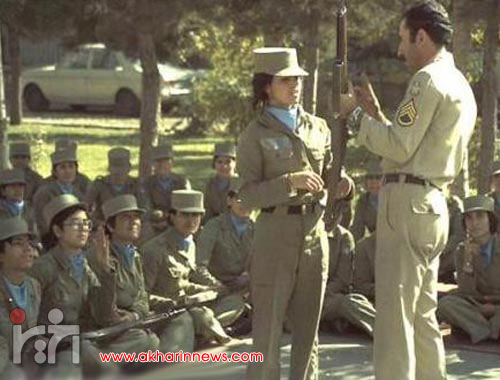 عکس/دختران سرباز ایرانی سال۱۳۵۳