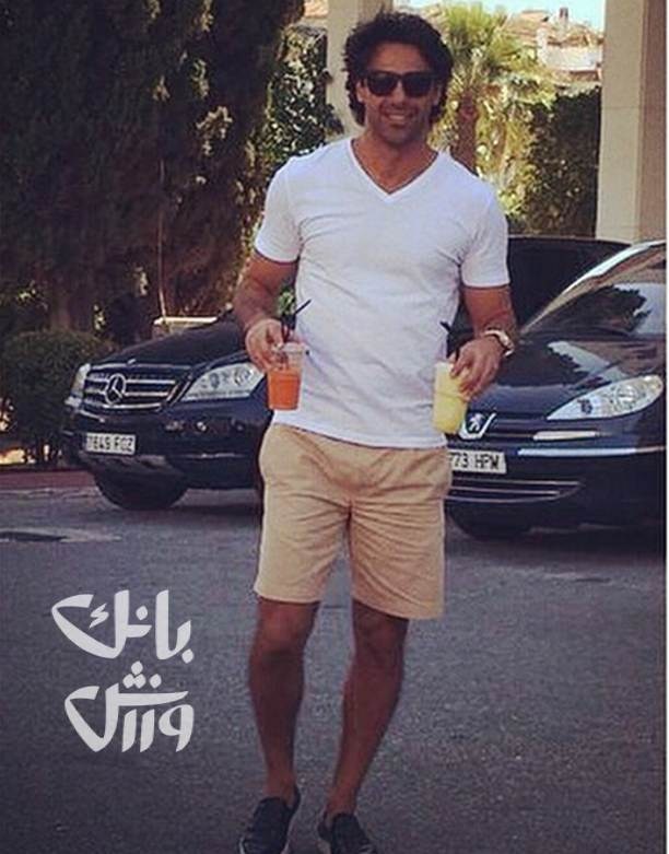 عکس/ فرهاد مجیدی کنارخودروهای لوکس عکس/ فرهاد مجیدی کنارخودروهای لوکس