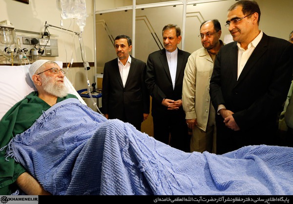 تصاویر/ شخصیت‌هایی که به عیادت رهبر انقلاب آمدند-2