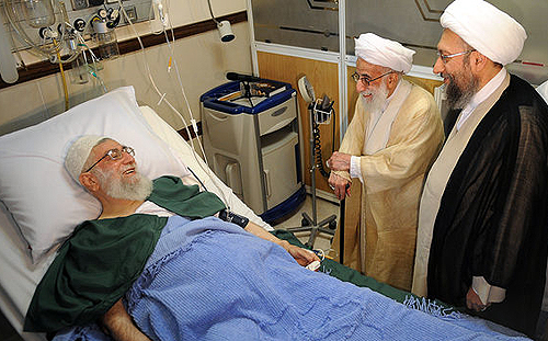 چشمها تو را میبینند و دستها برایت دعا میکنند / تو طبیب همهای؛ از چه تو بیمار شدی + عکس چشمها تو را میبینند و دستها برایت دعا میکنند / تو طبیب همهای؛ از چه تو بیمار شدی + عکس