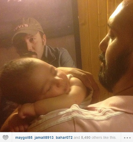 عکس/ بچه داری آقای بازیگر