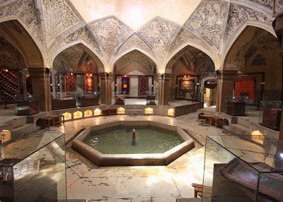 رازگرمشدن حمام شیخبهایی بایکشمع +عکس رازگرمشدن حمام شیخبهایی بایکشمع +عکس