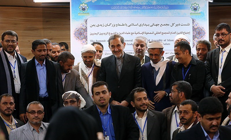 عکس/ ولایتی در جمع علمای زیدی یمن عکس/ ولایتی در جمع علمای زیدی یمن