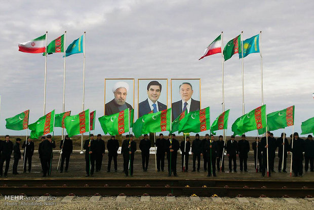 عکس/ افتتاح راه آهن ایران و ترکمنستان