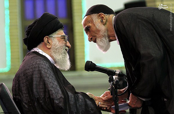 عکس/ مرحوم آهی در محضر رهبرانقلاب