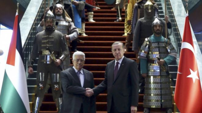 روحانی پاسخ محبت اردوغان را داد!/ استقبال با گارد اسب سواران! +تصاویر روحانی پاسخ محبت اردوغان را داد!/ استقبال با گارد اسب سواران! +تصاویر