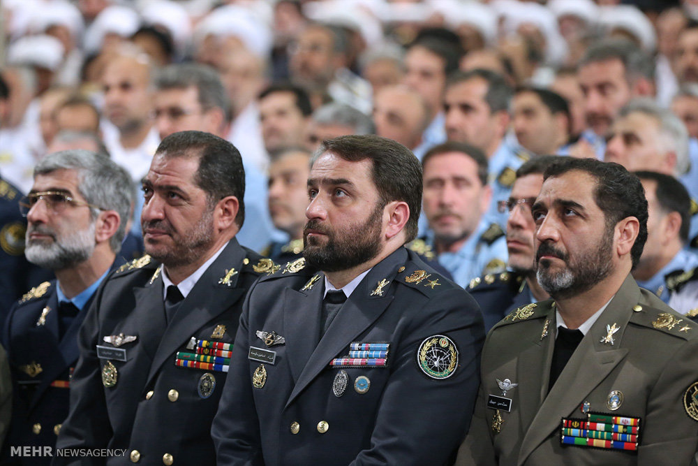 تصاویر/ دیدار فرماندهان ارتش با رهبرانقلاب