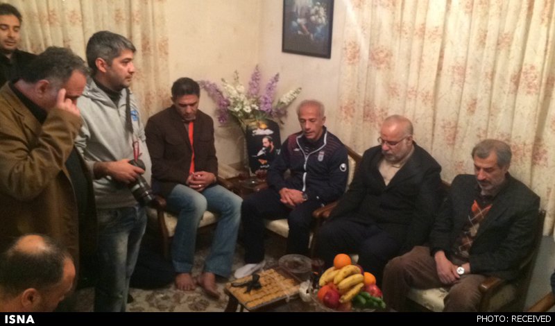 عکس/حضورکادر امید درمنزل حسین جوادی