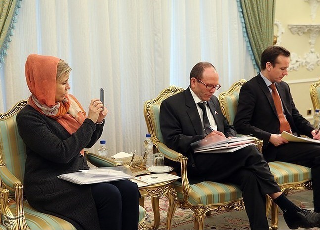 عکس/ عکاسی خانم دیپلمات از روحانی