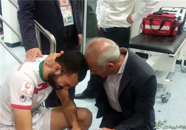 عکس/ اشک‌های کاپیتان تیم امید در رختکن